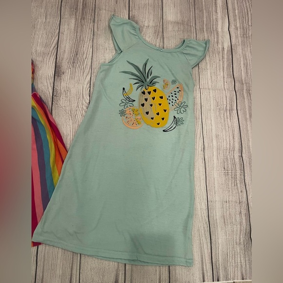 Bundle of 2 :Colorful Striped Dress & Pineapple Graphic dress girls 6-7 / 7-8 - Picture 3 of 9